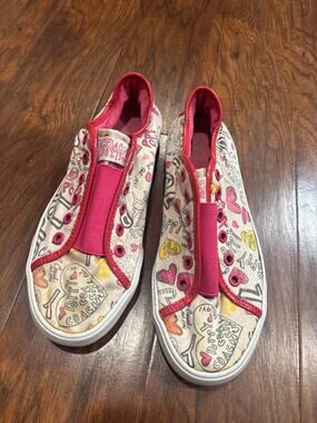 Coach slip on sneakers shoes, Poppy graphics BEV size 9